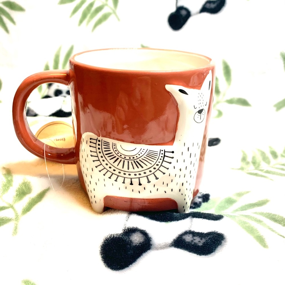 Fancy Feeling Alpaca Mug - Picture 5 of 5
